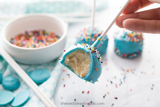 How To Make Cakepops - Tips, Tricks, Advice, Links & Resources • Love From  The Oven