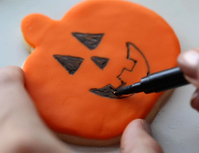 Add Jack-O-Lantern design to Pumpkin Cookies