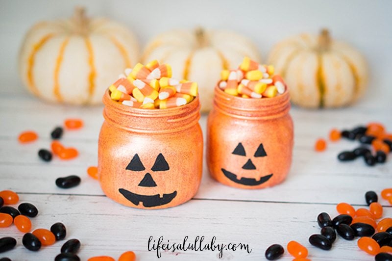 Glittery Halloween Pumpkin Jars