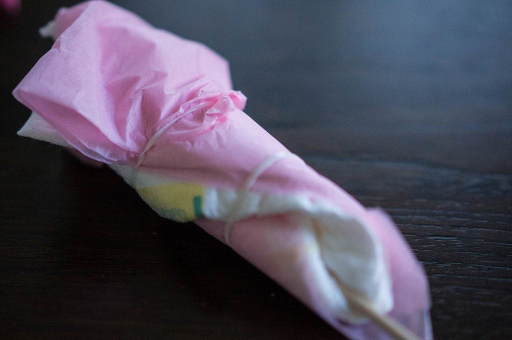 How to make a diaper bouquet 5