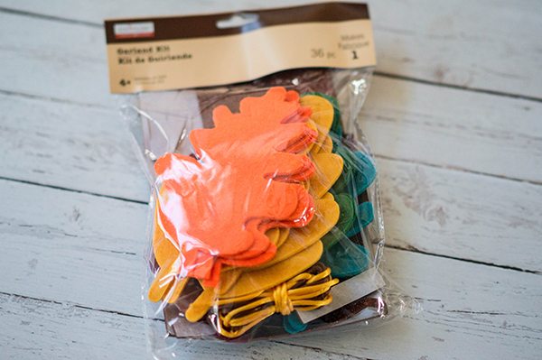 DIY Thanksgiving Banner Materials