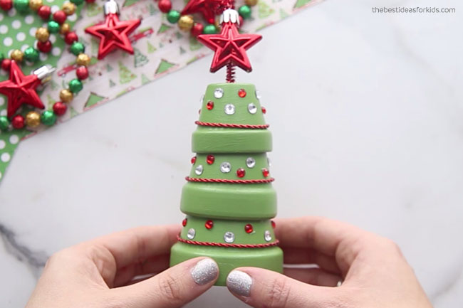 Clay pot Christmas tree