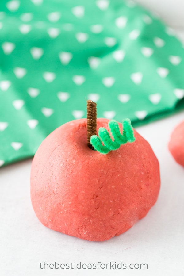 Taste-Safe Apple Cinnamon Scented Playdough Recipe