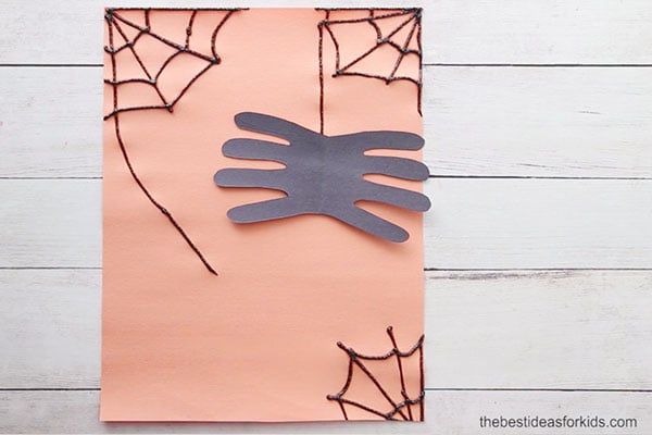 Glue on Spider Handprint