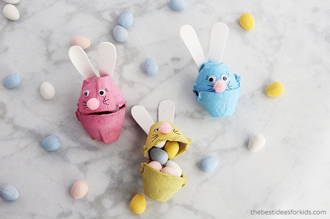 Easter Bunny Craft Coniglietto di cartone