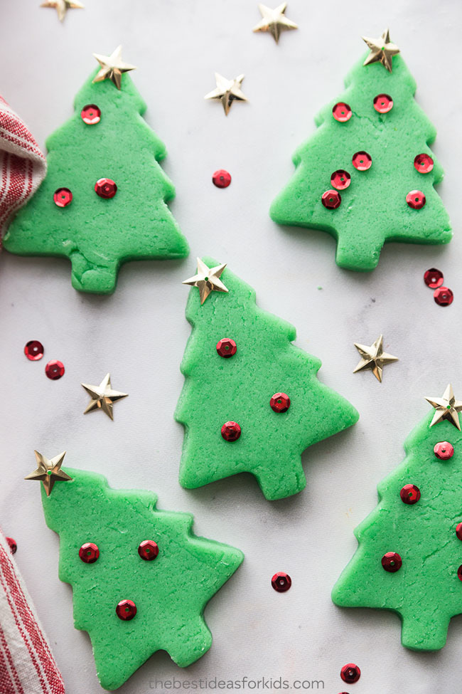 Christmas Tree Playdough