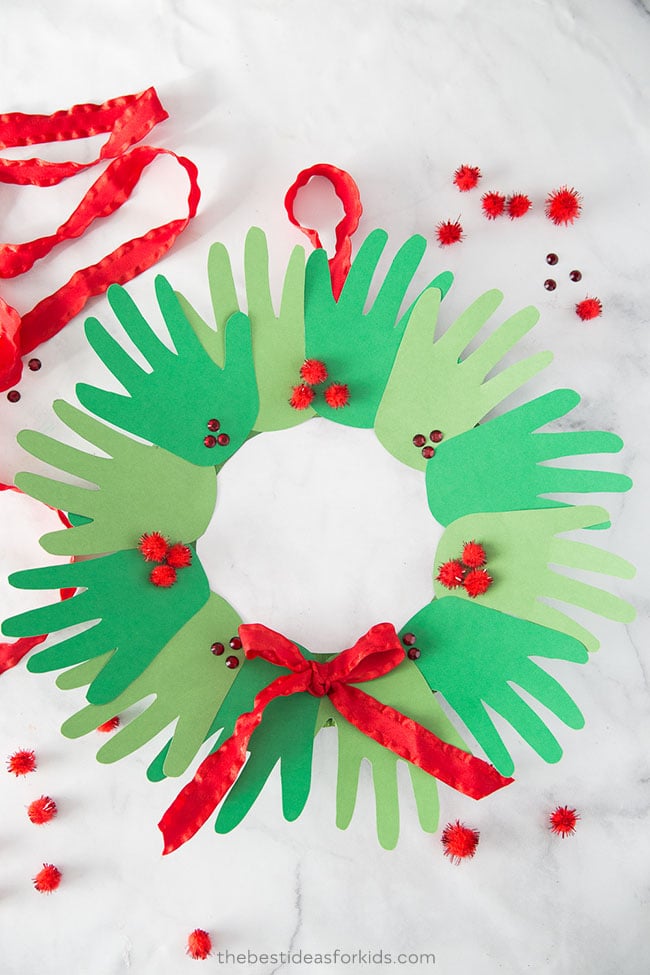 handprint wreath - easy christmas crafts for kids