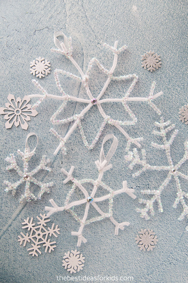 Pipe Cleaner Snowflakes Ornament