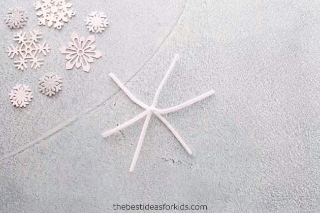 Twist Pipe Cleaners to Make Snowflakes