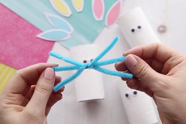 Make Pipe Cleaner Nose for Paper Roll Bunny