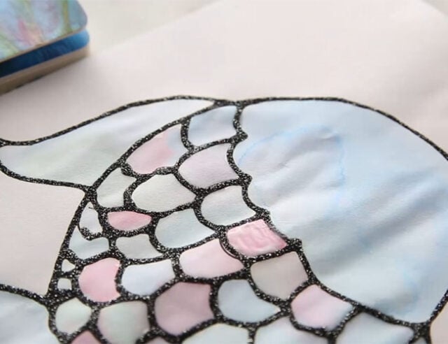 Add glue to fish scales