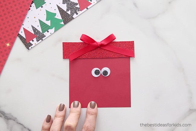 Add Googly Eyes to Present Card