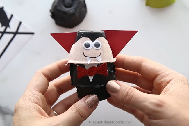 Vampire Egg Carton Craft