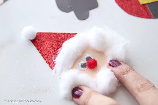 Make Santa Head Clothespin Craft