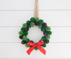 Pine Cone Wreath