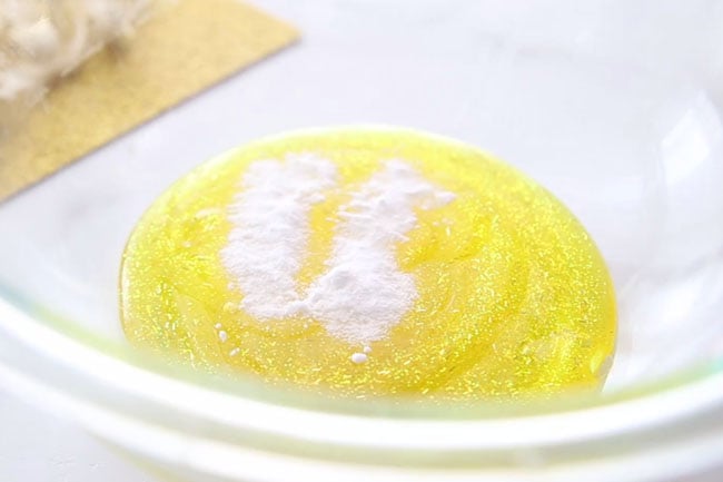 Add Baking Soda to Gold Slime