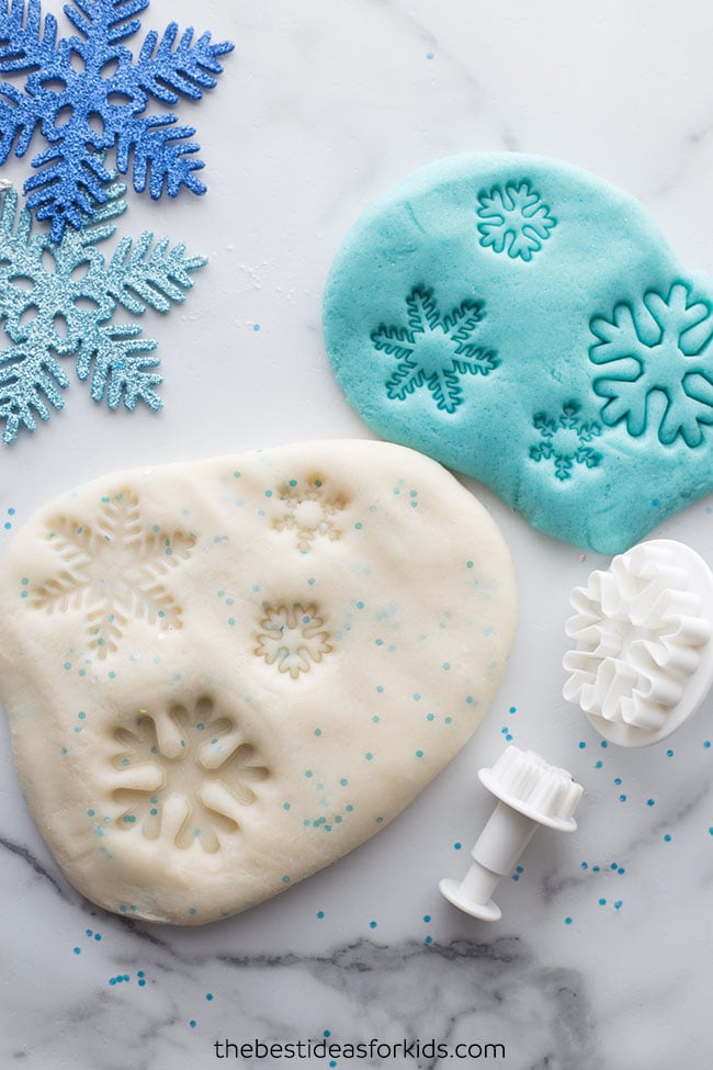 Winter Playdough Frozen Themed