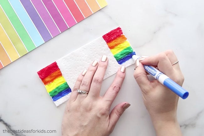 Draw Rainbow Colors on Paper Towel