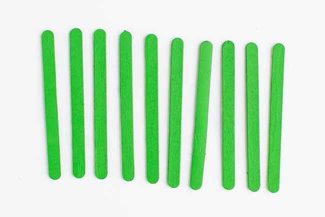 Paint Popsicle Sticks Green