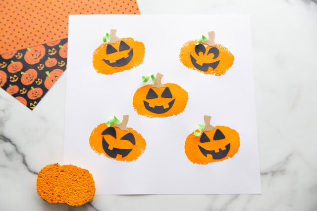Pumpkin Sponge Painting