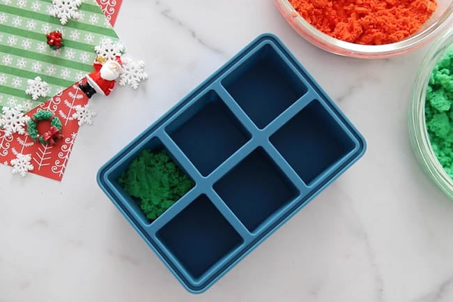 Add Baking Soda Mixture to Ice Cube Trays