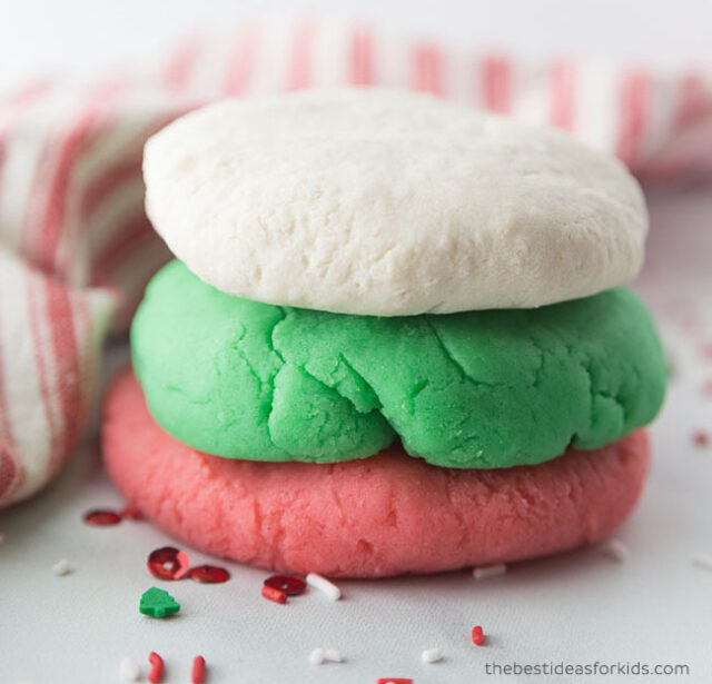 Christmas Playdough Recipes for Kids