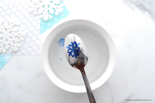 Draw Snowflakes on Spoon
