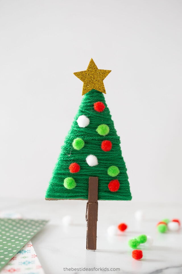 How to Make Yarn-Wrapped Syrofoam Cone Trees for Christmas