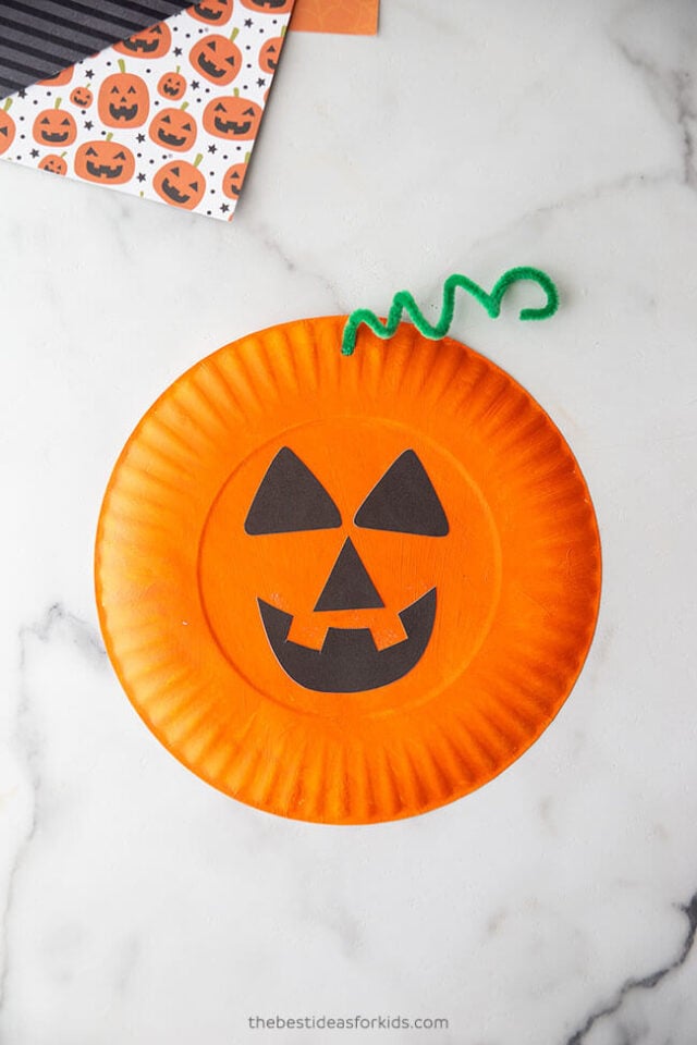 Pumpkin Paper Plate Craft for Kids