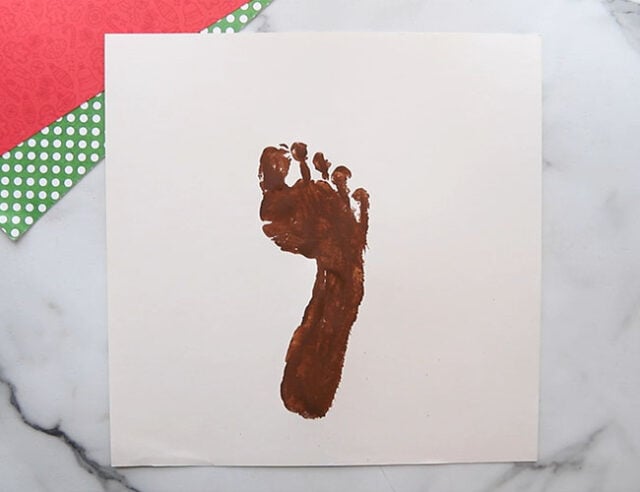 Make brown footprint