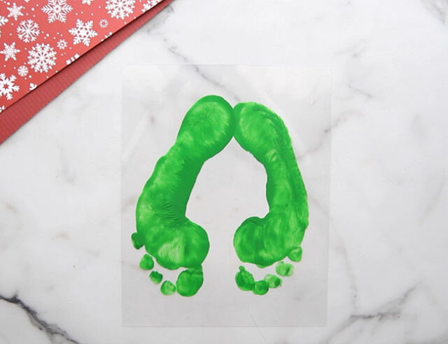 Make footprint on shrinky paper