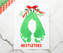 Mistletoe Footprint