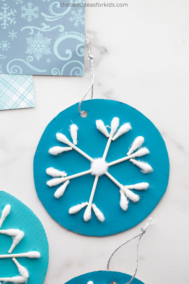 Q tip Snowflake Craft for Kids