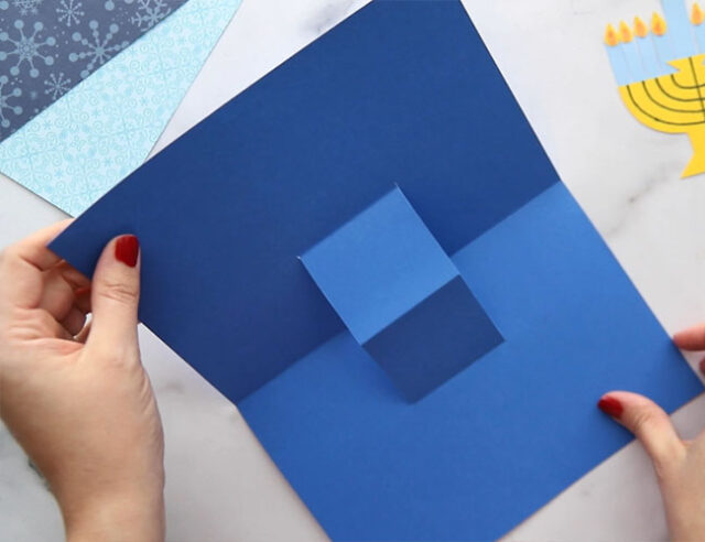 Fold Card into Pop-up