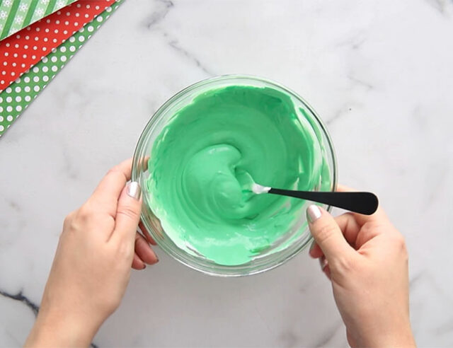 Mix Food Coloring with Puffy Paint