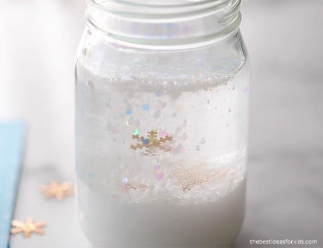How to Make a Snowstorm in a Jar