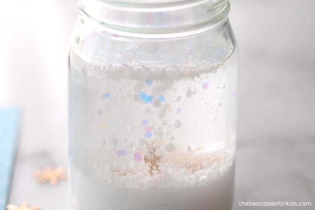Snowstorm in a Jar Experiment for Kids