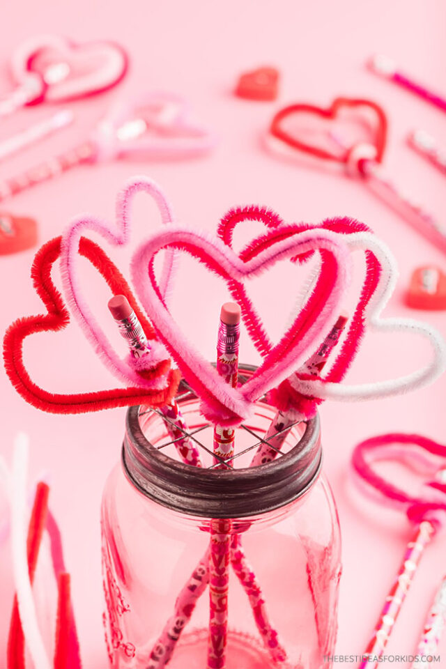 Heart Pipe Cleaner Craft