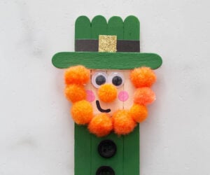 Popsicle Stick Leprechaun