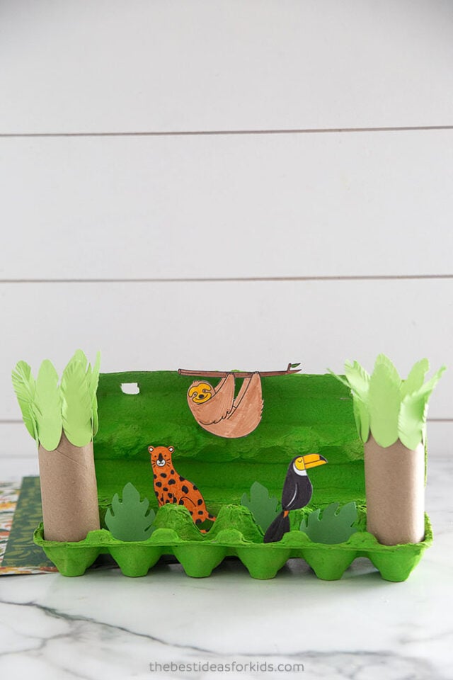 Jungle Egg Carton Diorama