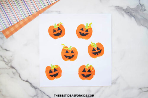 Apple Stamping Pumpkin Craft (with Free Printable) - The Best Ideas for ...