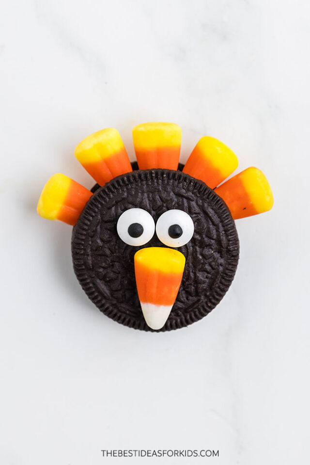 Oreo Turkey with Candy Corn