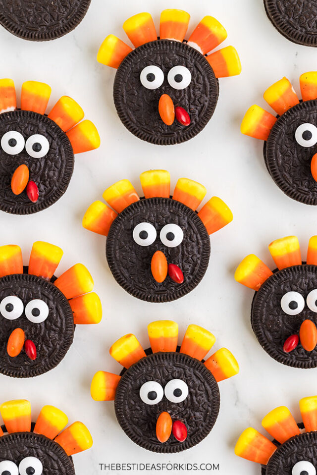 Easy Oreo Turkey Cookies - CakeWhiz