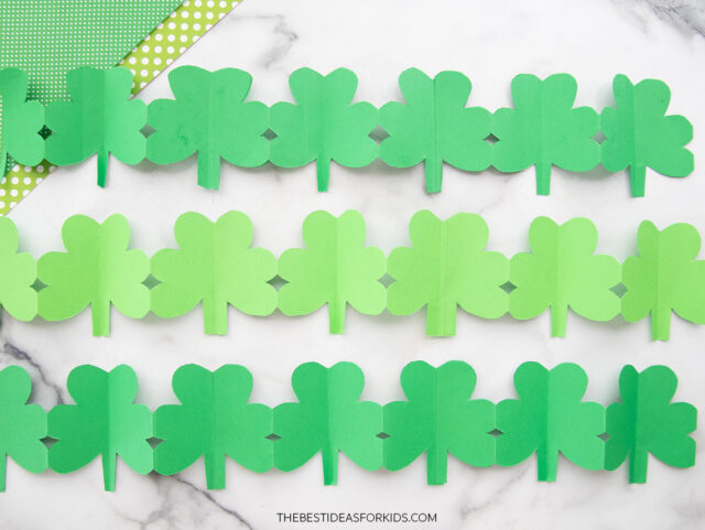 Paper shamrock craft