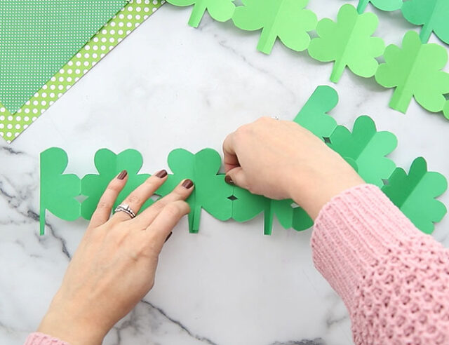 glue paper chains together