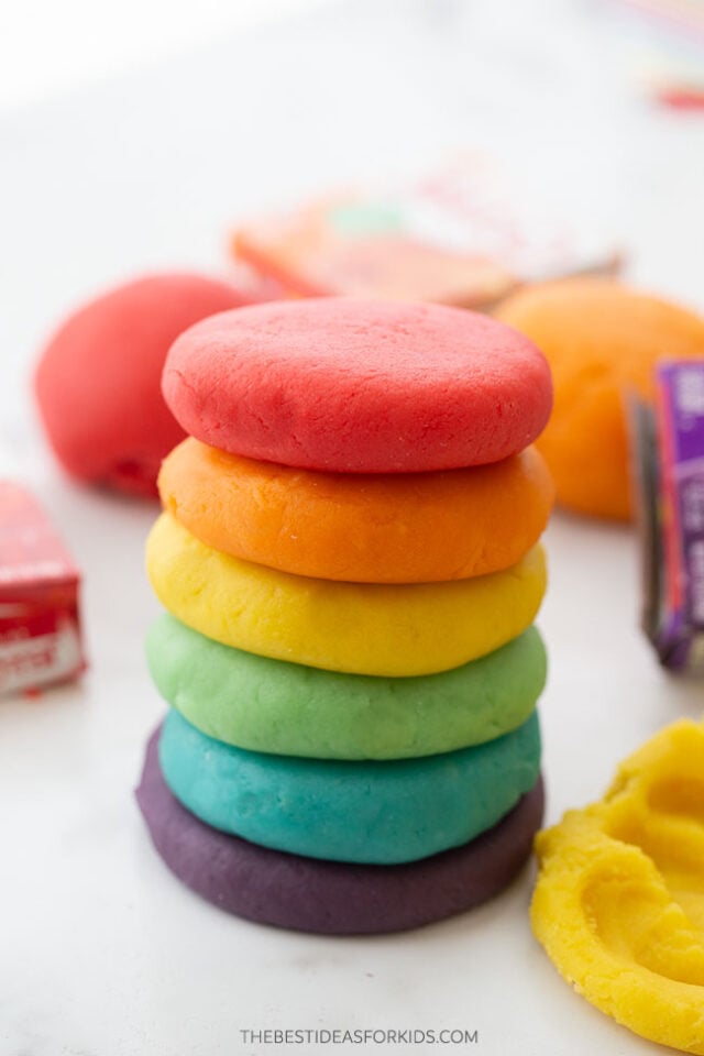 Playdough Recipe with Jello