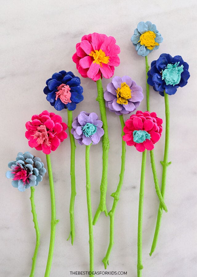How To Make Pine Cone Flowers
