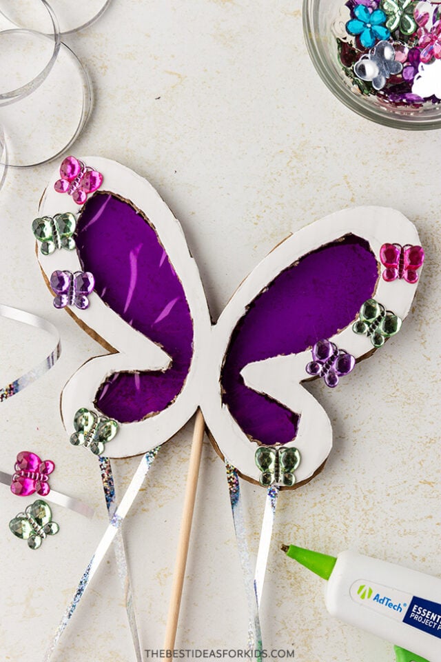 hot glue suncatcher wand