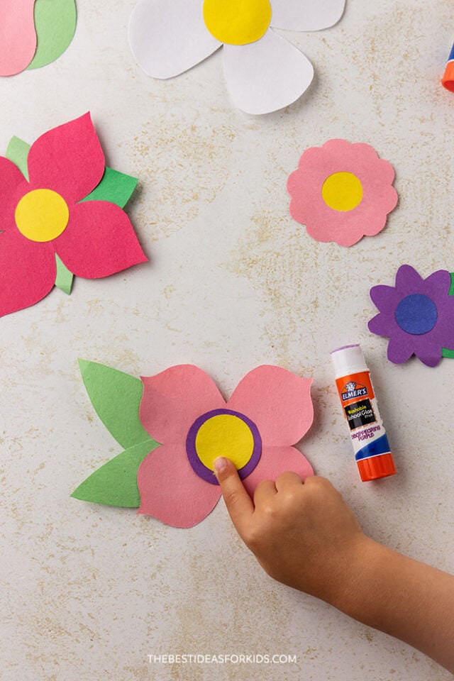 how to make paper flowers