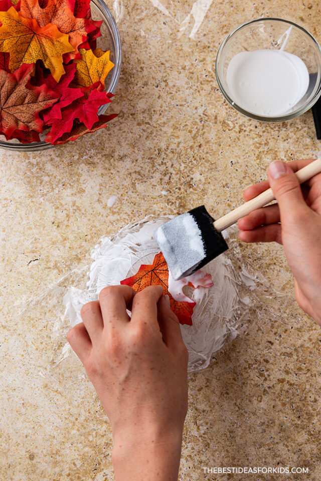 mod podge leaf bowl tutorial